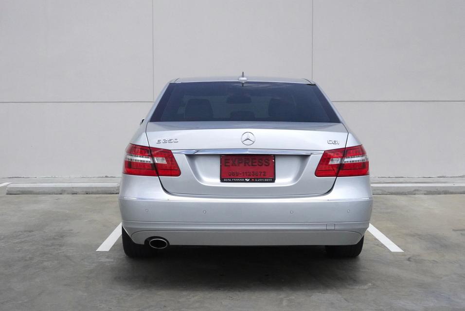 MERCEDES BENZ E250 CGI 1.8 Avantgarde (W212) ปี2012/2013