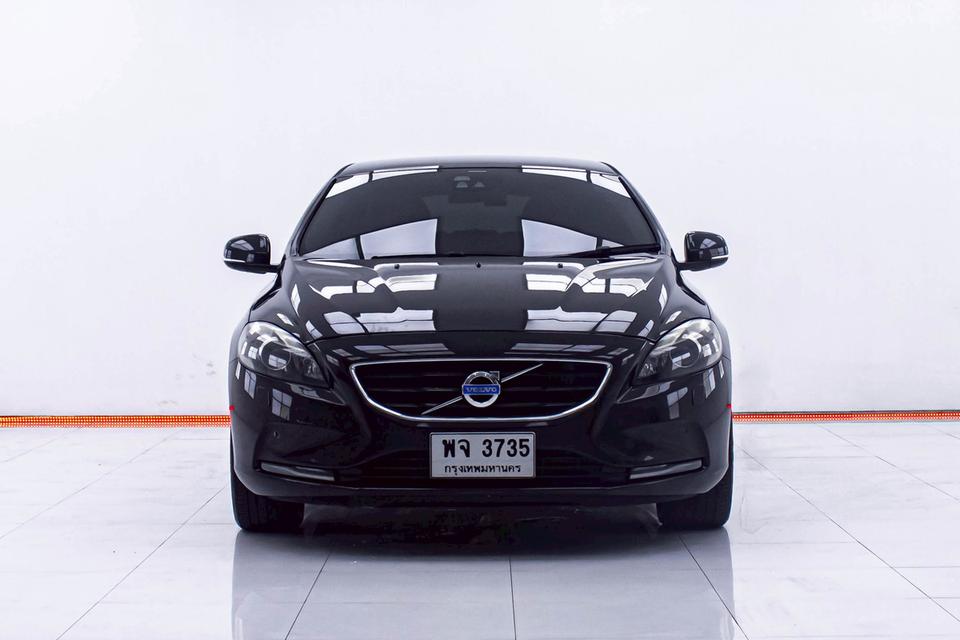 VOLVO V40 T5 S 2.0 2015