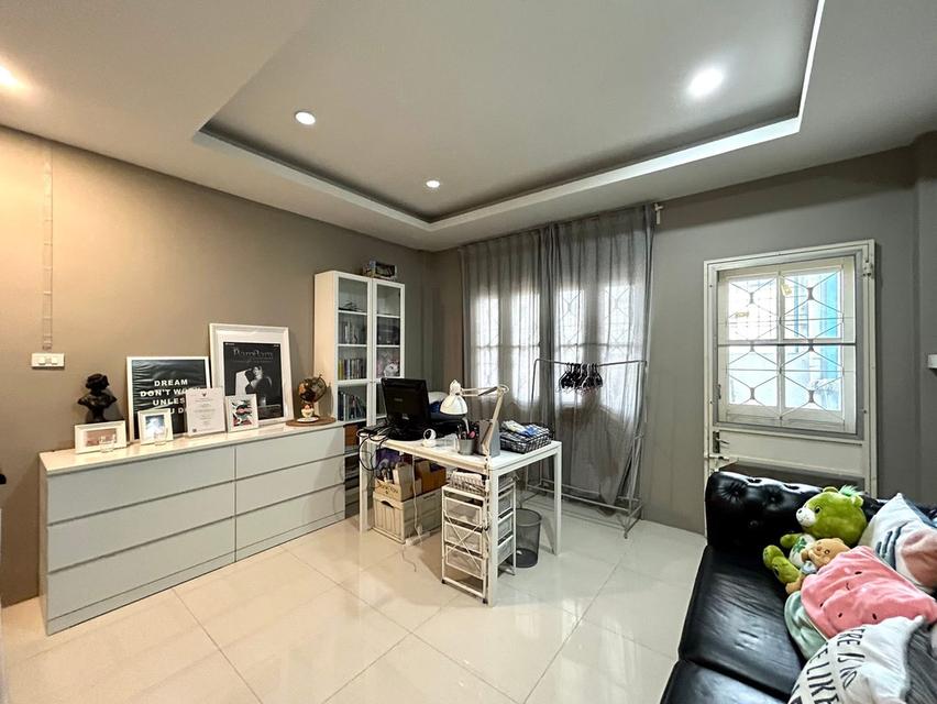 ขายทาวน์โฮม 3 ชั้น | บ้านรรินธร บางกรวย-พระราม 5 ใกล้โลตัส นครอินทร์ 18