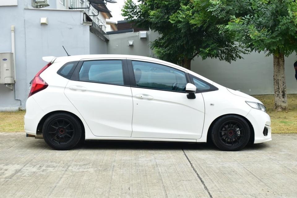 2016 HONDA JAZZ 1.5 V+ auto ไมล์ 90,000 กม. ราคา 359,000 บาท 11