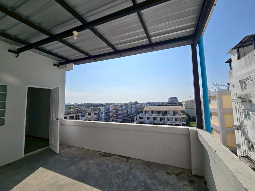 ขายทาวน์โฮม 4 ชั้น รีโนเวทใหม่ ใกล้รถไฟฟ้า สายสีชมพู มีนบุรี (N.1966) 11