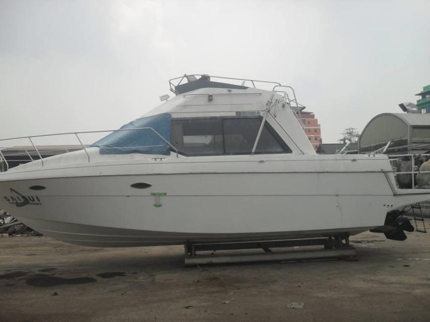 ขายเรือยอร์ชส่วนตัวขนาดเล็ก Bayliner 3058  3