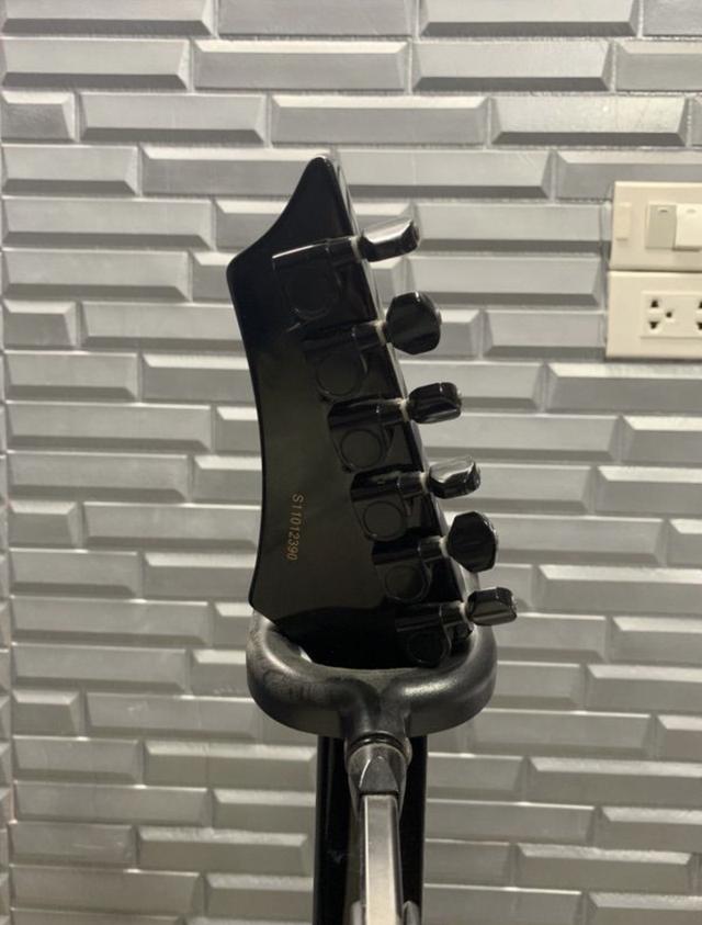 ขายกีต้าร์ไฟฟ้า Washburn floyd rose มือสอง 3,800.- 10