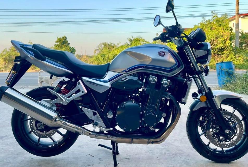 ขาย 2023 New Honda CB1300 SUPER FOUR 4