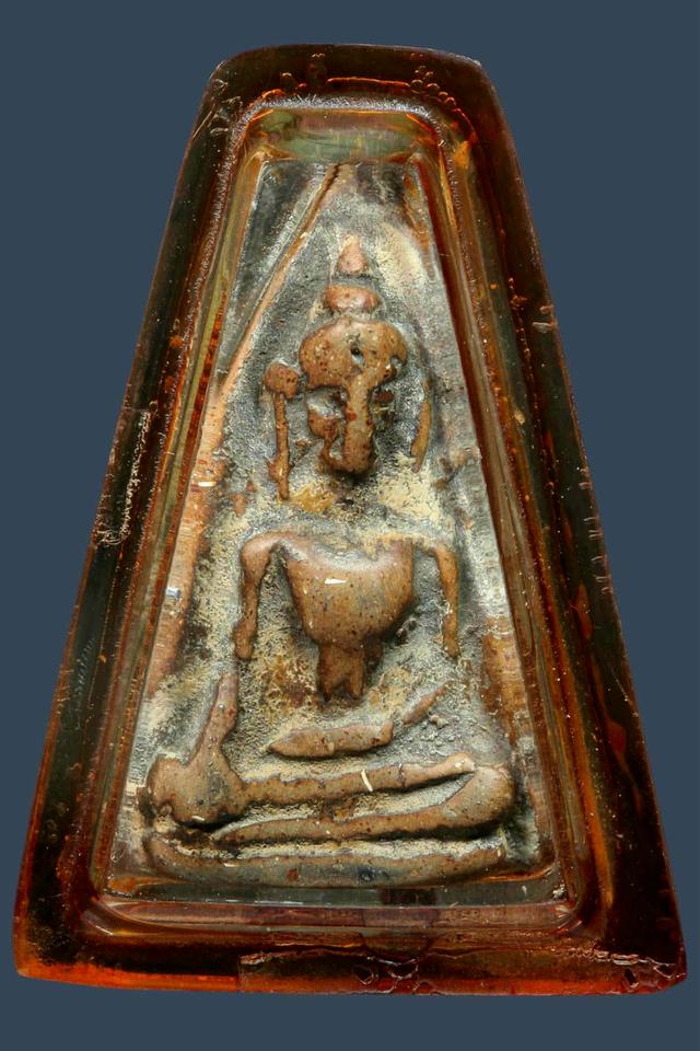 เปิดครับพระผงสุพรรณสนใจ