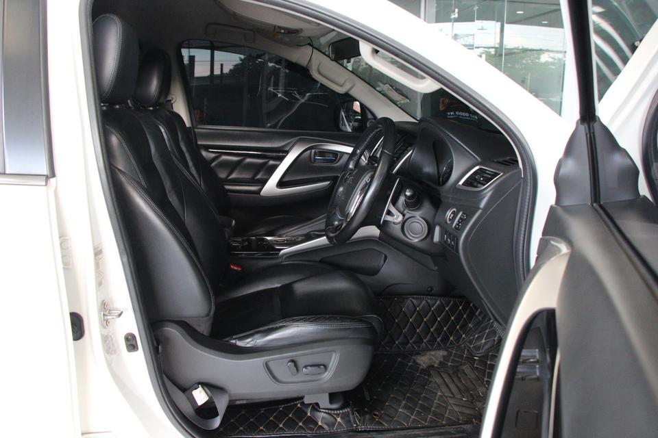 รหัสรถ TKG4541 MITSUBISHI PAJERO 2.4 GT PREMIUM ปี 2017 10
