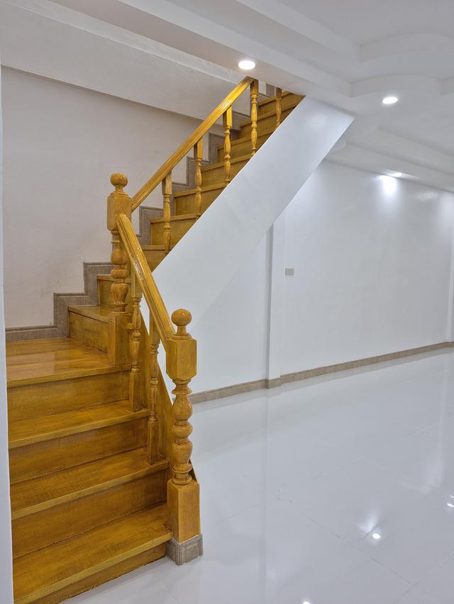 บ้านให้เช่าถนนกัลปพฤกษ์ 23,000 บาท/เดือน,House for Rent next BCISB โทร 0981649987 6