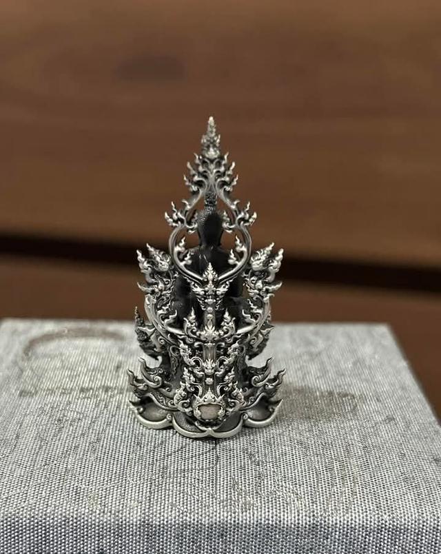 พระพุทธเงิน อ. เฉลิมชัย