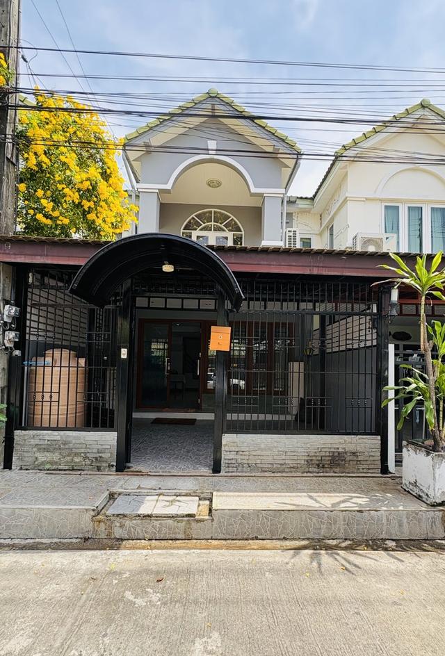 ให้เช่าทาวน์เฮาส์คู้บอน 50 หมู่บ้านพัฒนาสิริ รามอินทรา 1