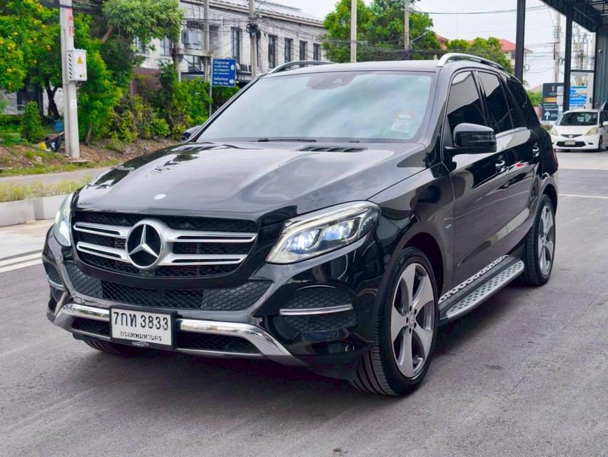 รหัสรถ KPV3833 2018 BENZ GLE-500e  สีดำ 3