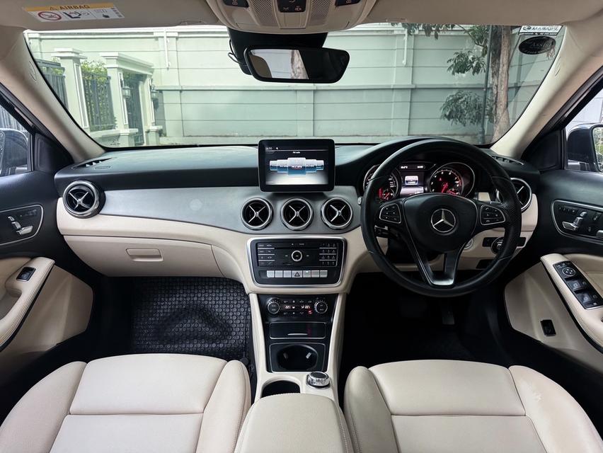 รหัสรถ AVA7995 ✨Mercedes Benz GLA200 Urban ปี 2018 W156 Facelift 8