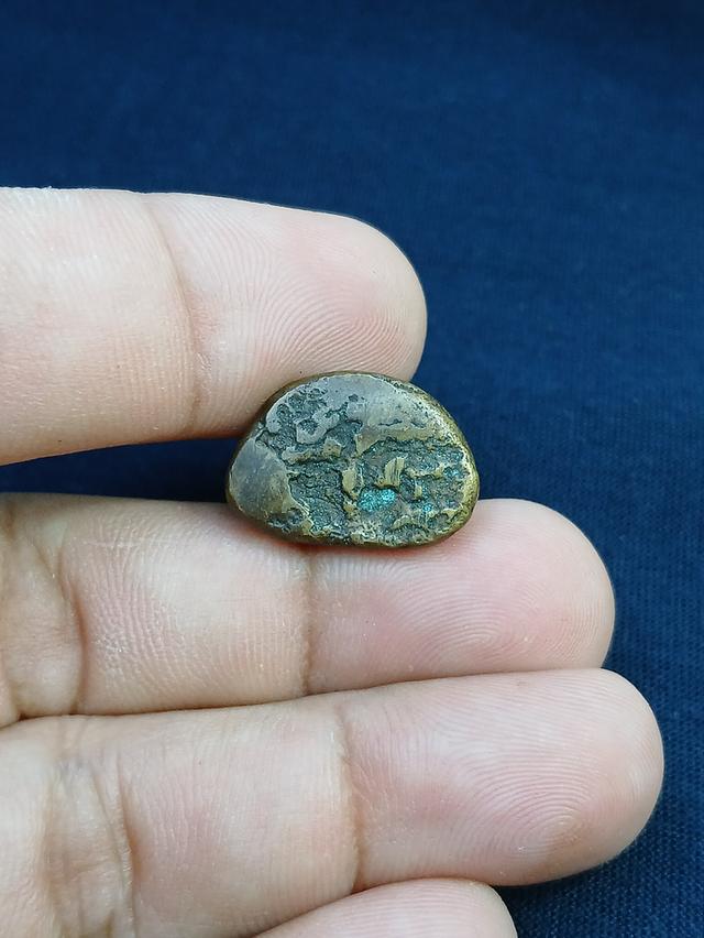 หลวงพ่อเงิน วัดบางคลาน 5