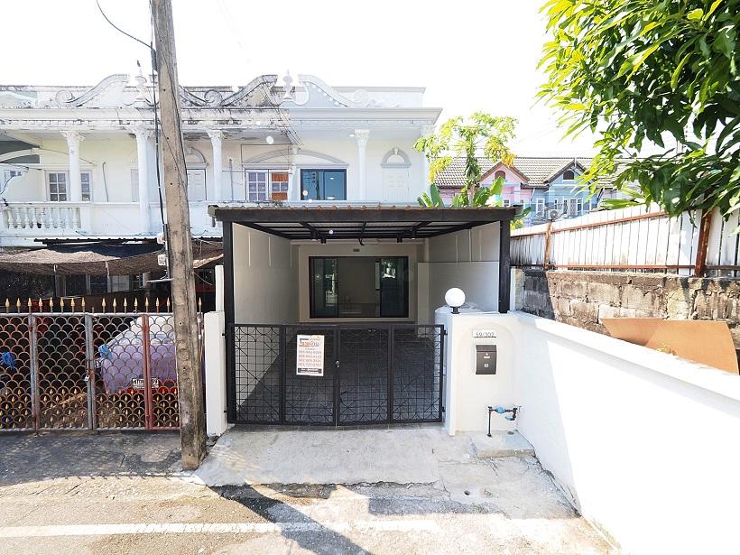 ขายราคาพิเศษ ทาวน์เฮ้าส์ 2 ชั้น ม.พรร่มเย็นวิลล่า ขนาด 20 ตร.ว. 3นอน 2น้ำ บ้านหลังริม น่าอยู่มาก พื้นที่กว้าง ฟังชั่นบ้านดีเยี่ยม พร้อมเฟอร์นิเจอร์ 3