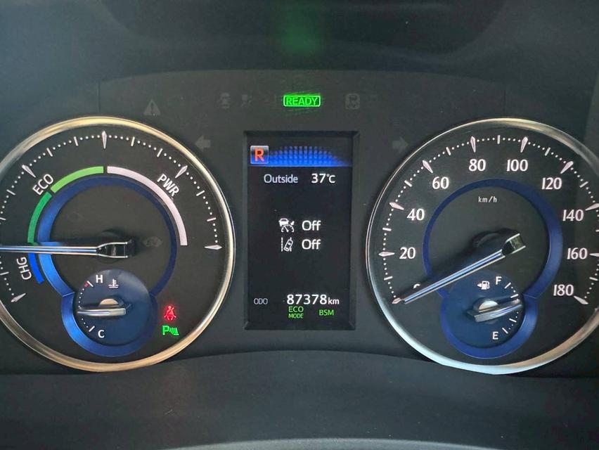 รหัสรถ PEAT3927 🚐🚙TOYOTA VELLFIRE HYBRID 20 15
