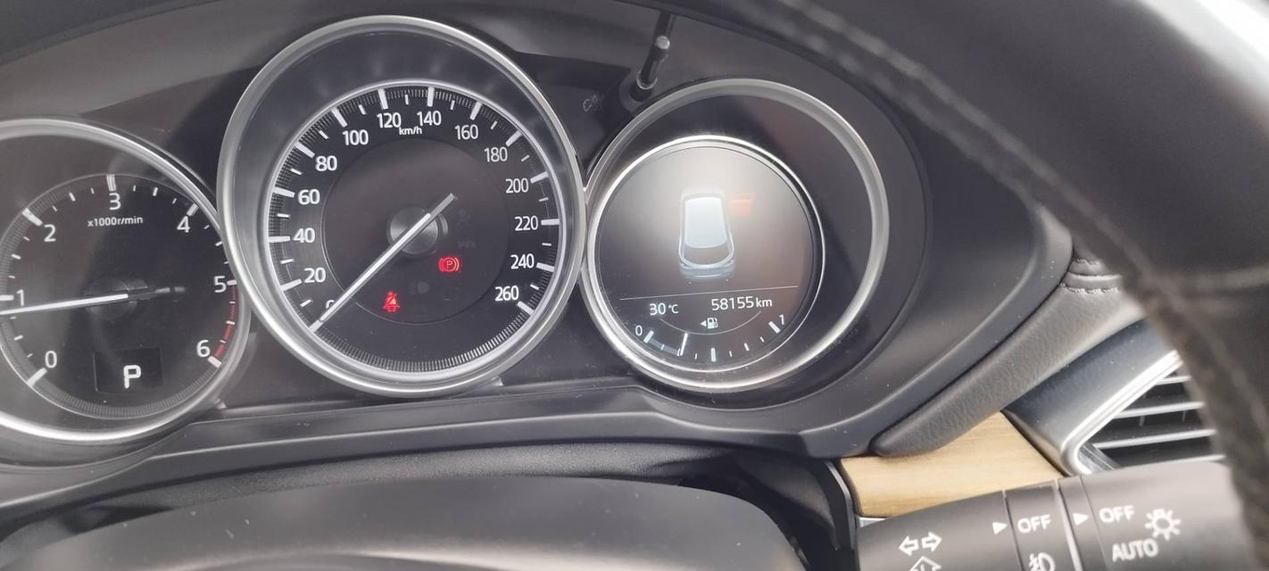 Mazda CX8 2.2Xdl Awd ปี20 8