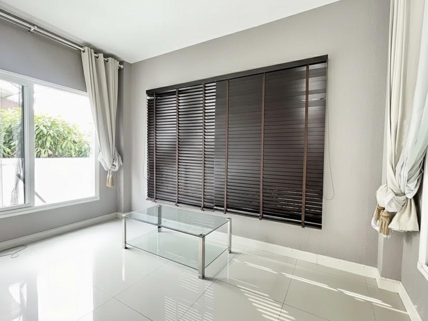 ขาย/เช่า ติดบูโรก็ซื้อได้ บ้านเดี่ยว 7.98 ลบ. บ้านเดี่ยว 2 ชั้น 4 นอน 3 น้ำ (ห้องนอน 4 ชั้นล่าง ปรับเป็นห้องทำงานได้) ม.เพอร์เฟคเพลส-ราชพฤกษ์ 56 ตรว. 5