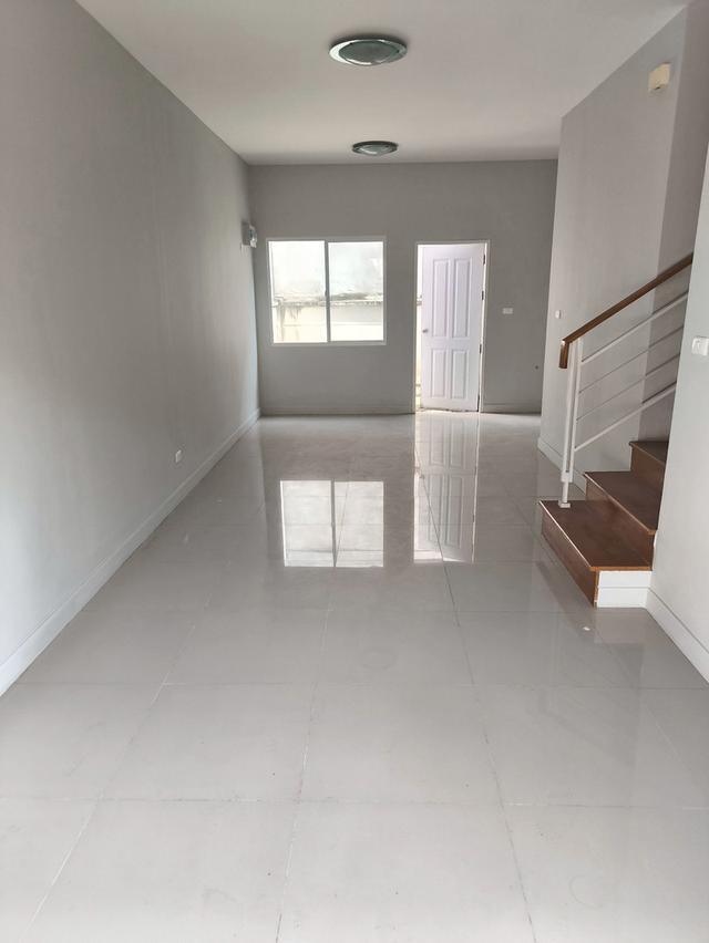 พลีโน่ ทาวน์โฮม (พระราม5 - ปิ่นเกล้า) 2