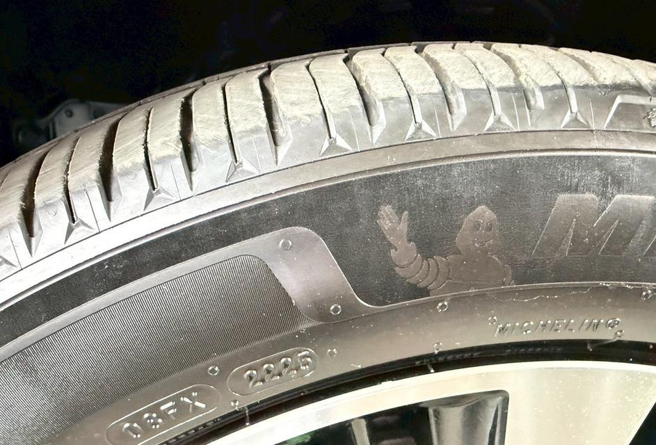 ยานพาหนะรถยนต์และรถกระบะ รูปที่ 15