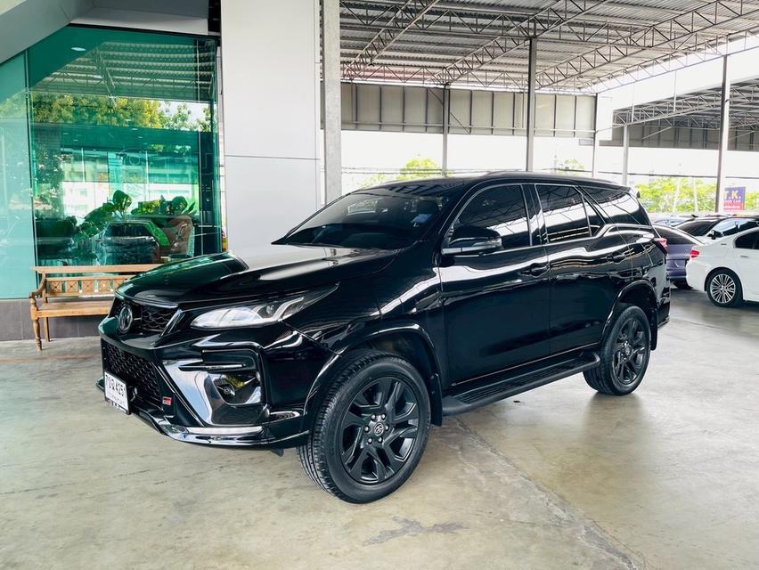 TOYOTA FORTUNER 2.8 GR SPORT 4WD 2022🚘