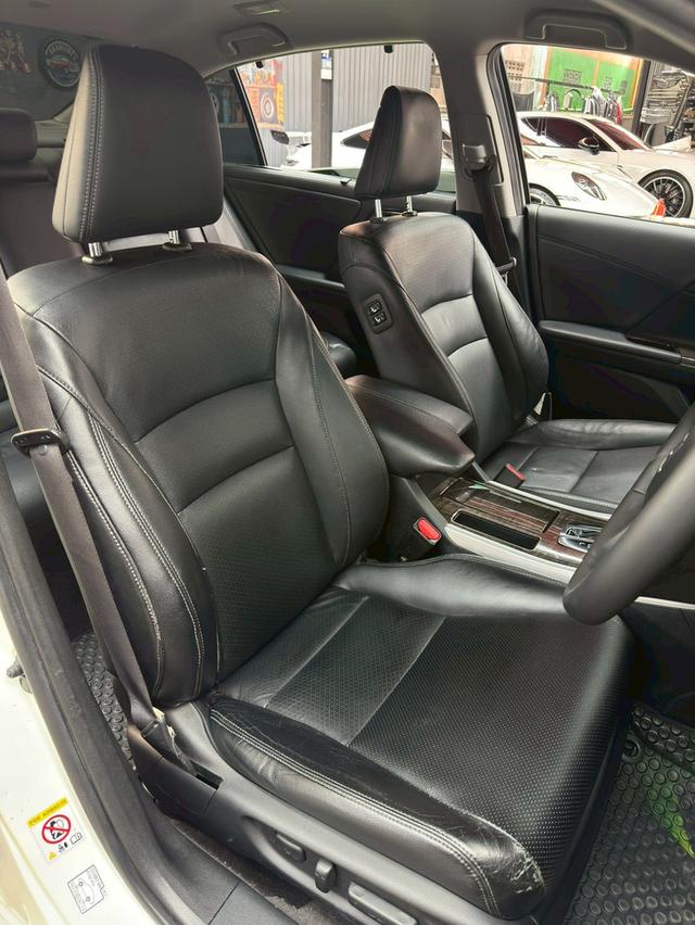 HONDA ACCORD 2.0 EL ปี2014 11