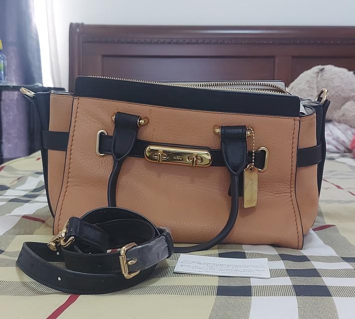 กนะเป๋า coach 1