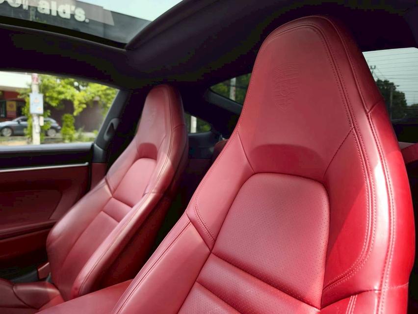 รหัสรถ KPV5214 2019 PORSCHE 992 S สีขาว 12