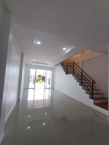 For Sale : Pakhlok, 2-story townhouse Minimal Classic style, 3 bedrooms 3 bathroom 4