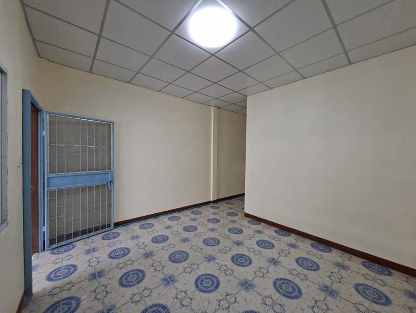 ขายบ้านชั้นเดียว หมู่บ้านพีเค (สีส้ม) ซอยกระทิงแดง 7