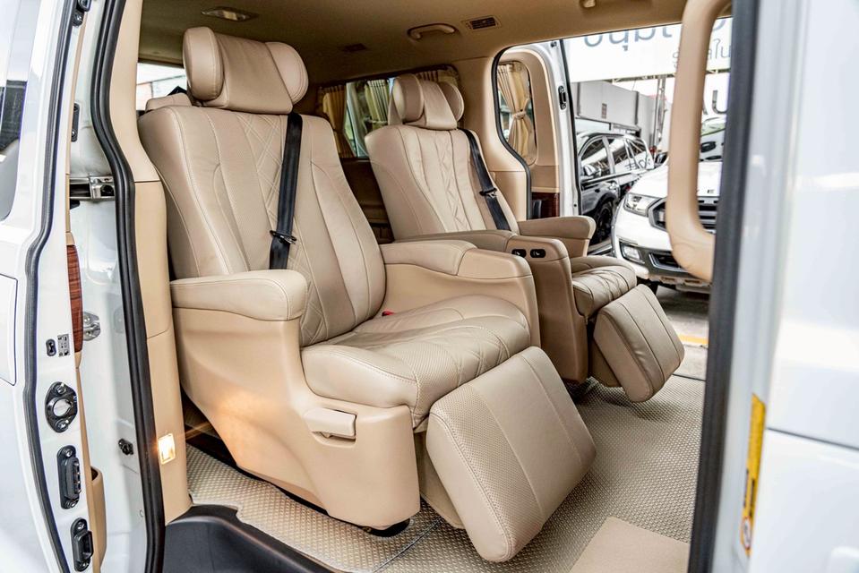 รหัสรถ NP752 HYUNDAI GRAND STAREX 2.5 PREMIUM 2018 16