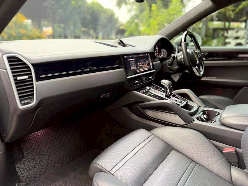 Cayenne Coupe E-Hybrid 3.0 14