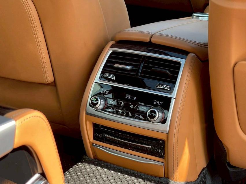 BMW 745Le xDrive M Sport G12 LCI 2019 จด 2021  15