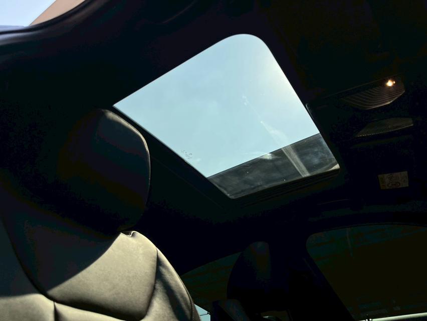 BMW 330e 2.0 M Sport รถปี 2020 จดทะเบียน ปี 2022 10