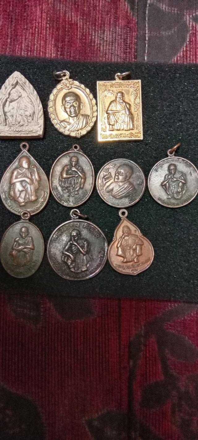 พระย่อย 3องค์100ค่าส่ง30 6