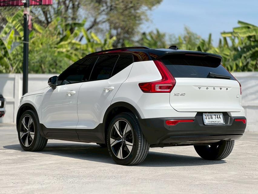 ปี 2023 VOLVO XC40, 1.5 PHEV R-DESIGN EXPRESSION รูปที่ 3