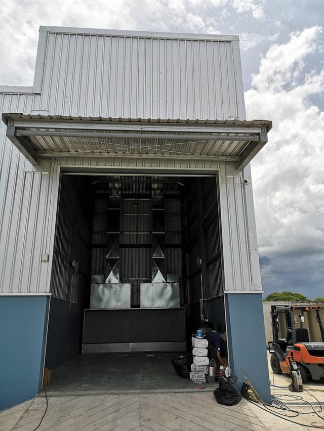 ขาย สร้าง ติดตั้งห้องพ่นสีรถยนต์ ห้องพ่นสีอบสีขนาดใหญ่ โรงพ่นสีเครื่องบิน ห้องพ่นสีเฟอร์นิเจอร์ ห้องอบพ่นสีอินฟราเรด พร้อมงานเซ็นแบบห้องพ่นสี 8