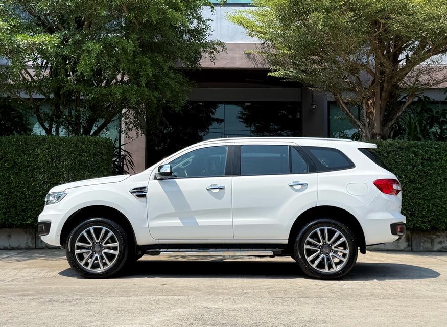 2021 FORD EVEREST 2.0 TITANIUM PLUS รถมือเดียวออกป้ายแดง รถวิ่งน้อยเพียง 8X,XXX กม เข้าศูนย์ทุกระยะ รถไม่เคยมีอุบัติเหตุครับ รูปที่ 4