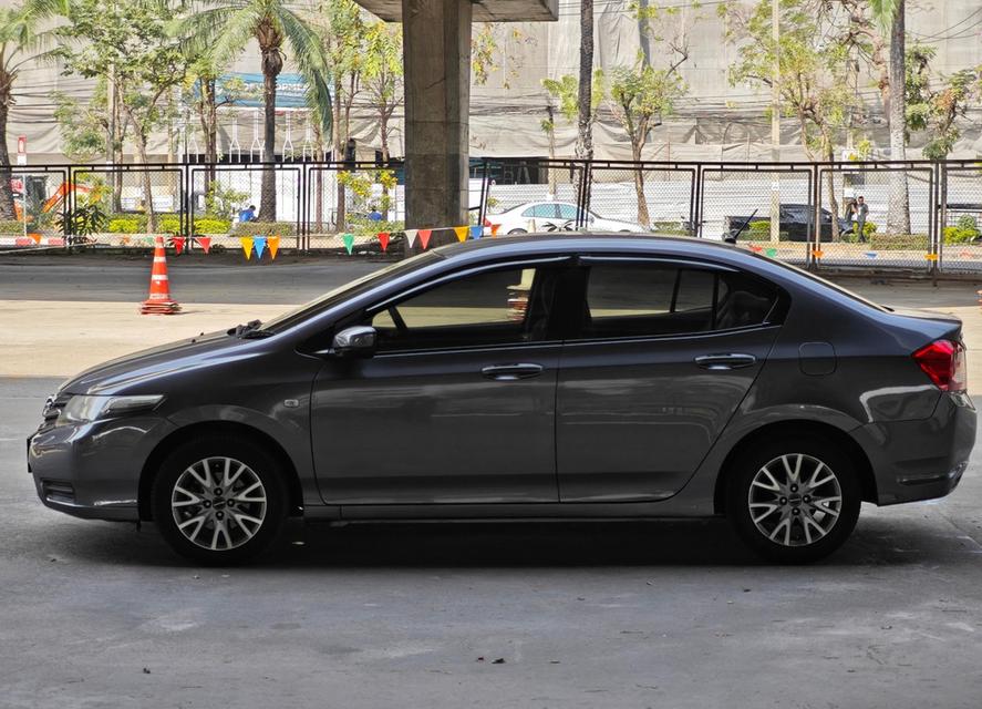 Honda City 1.5 S i-VTEC Auto ปี 2013  4