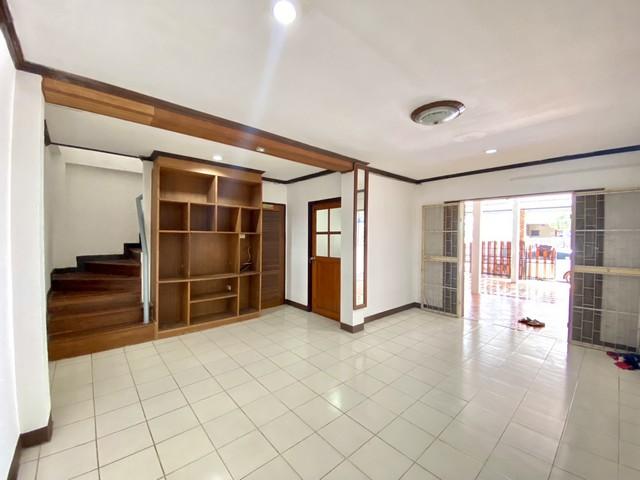 For Sale : Thalang, 2-Storey Town House @Ban Pon, 3 Bedrooms 2 Bathrooms 2