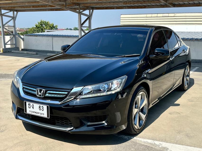 HONDA ACCORD, 2.0 HYBRID ปี 2015 จด 2017 รถมือป้ายแดงเข้าศูนย์ทุกระยะ (ป้ายเจ้าของขอคืน) 17