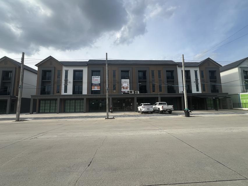 The Connect Biztown บางนา กม.5 – ศรีนครินทร์ (2) อาคารพาณิชย์ 3 ชั้น 12