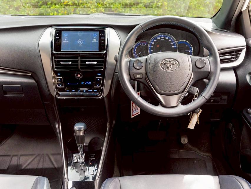 Toyota Yaris 1.2 Sport ปี2022 11
