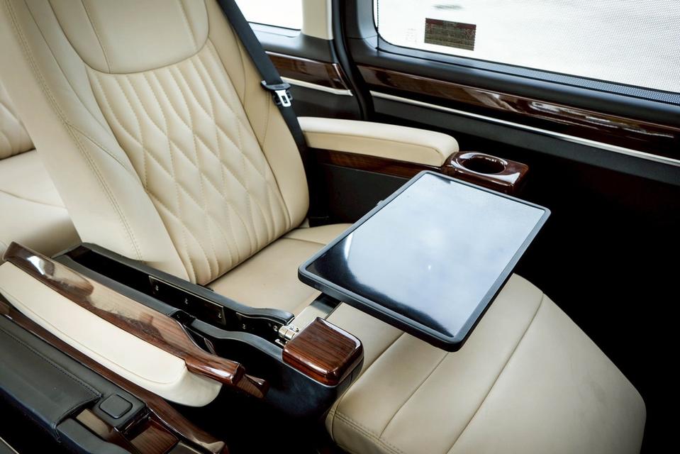 Toyota majesty  ไมล์ 8xxxx km. 14