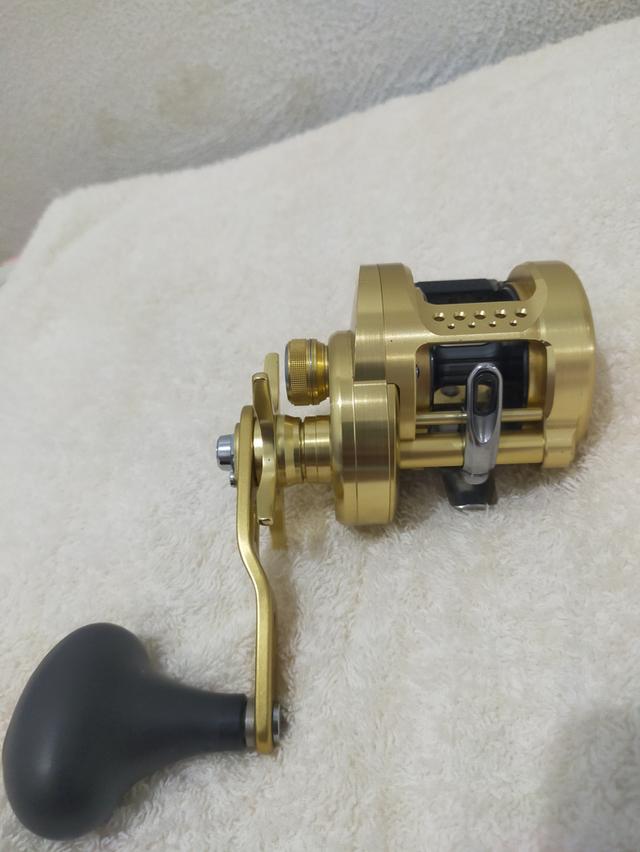รอกตกปลา Shimano  11