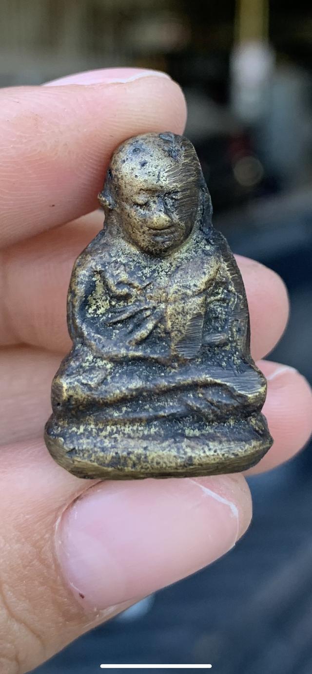 รูปกล่อหลวงพ่อเงิน ไม่รู้พิมพ์