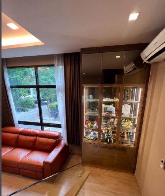 ขายทาวน์โฮม 3.5 ชั้น เนื้อที่ 22 ตารางวา Arden พระราม 3 Fully furnished ใกล้โรงเรียนนานาชาติ King College เซ็นทรัล พระราม 3