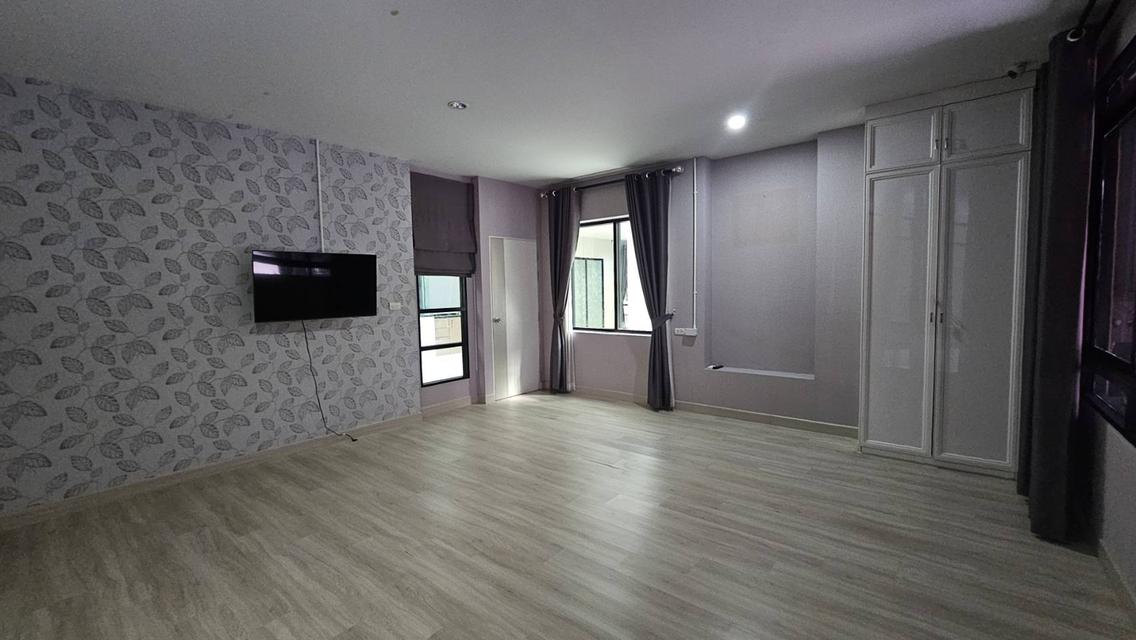 ขายบ้านเดี่ยวมือสอง โครงการ ธีรินทร์ พาร์ค จรัญฯ 13-กาญจนาภิเษก (Teerin Park Charan 13 – Kanchanapisek) เนื้อที่ 101.3 ตร.ว. 6