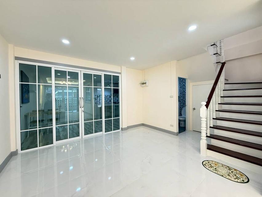 หมู่บ้านบัวทองธานีพาร์ควิลล์1 9