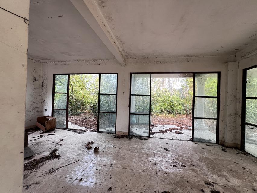 ขายบ้านเก่าพังตามสภาพ 16