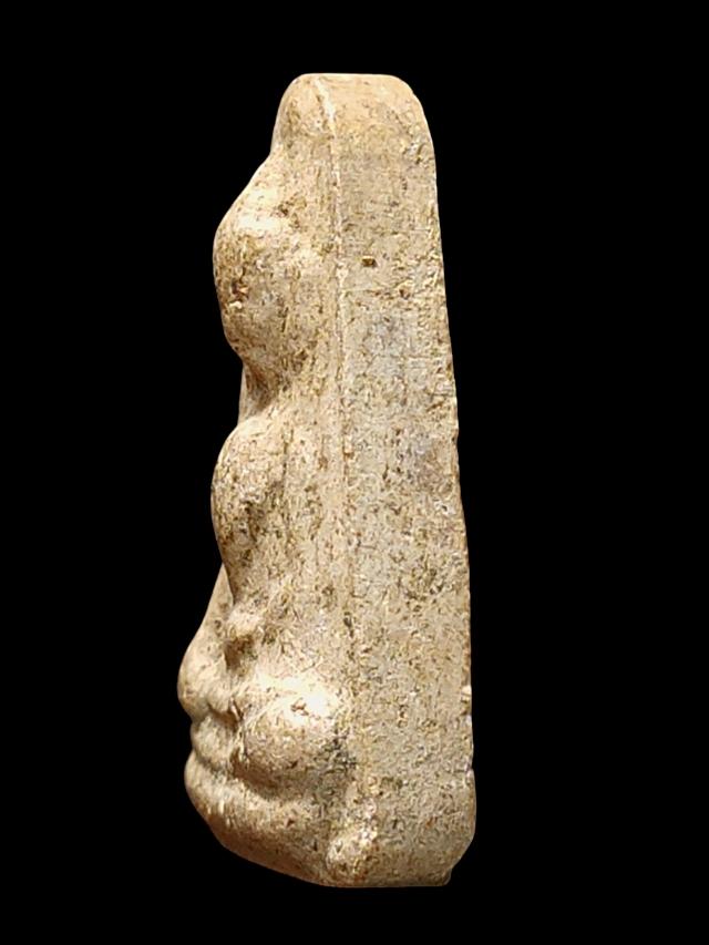 ผงสุพรรณ เนื้อผง หลวงพ่อดี วัดพระรูป