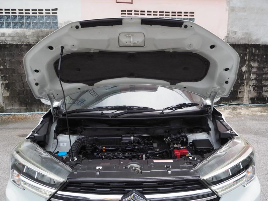SUZUKI XL7 1.5 GLX ปี 2022 10